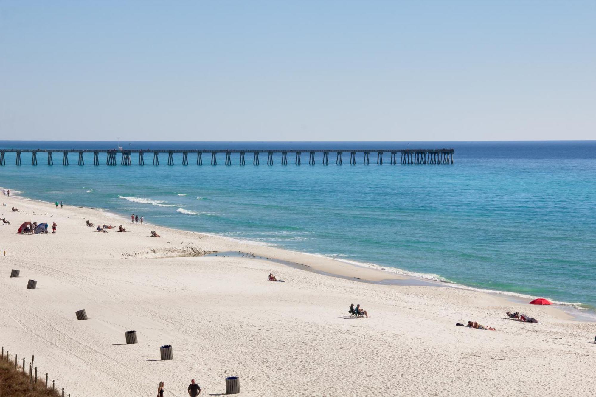 Corner Unit! Views! Free Wifi! 3-bed, 3-bath! Sleeps 9! * Panama City Beach
